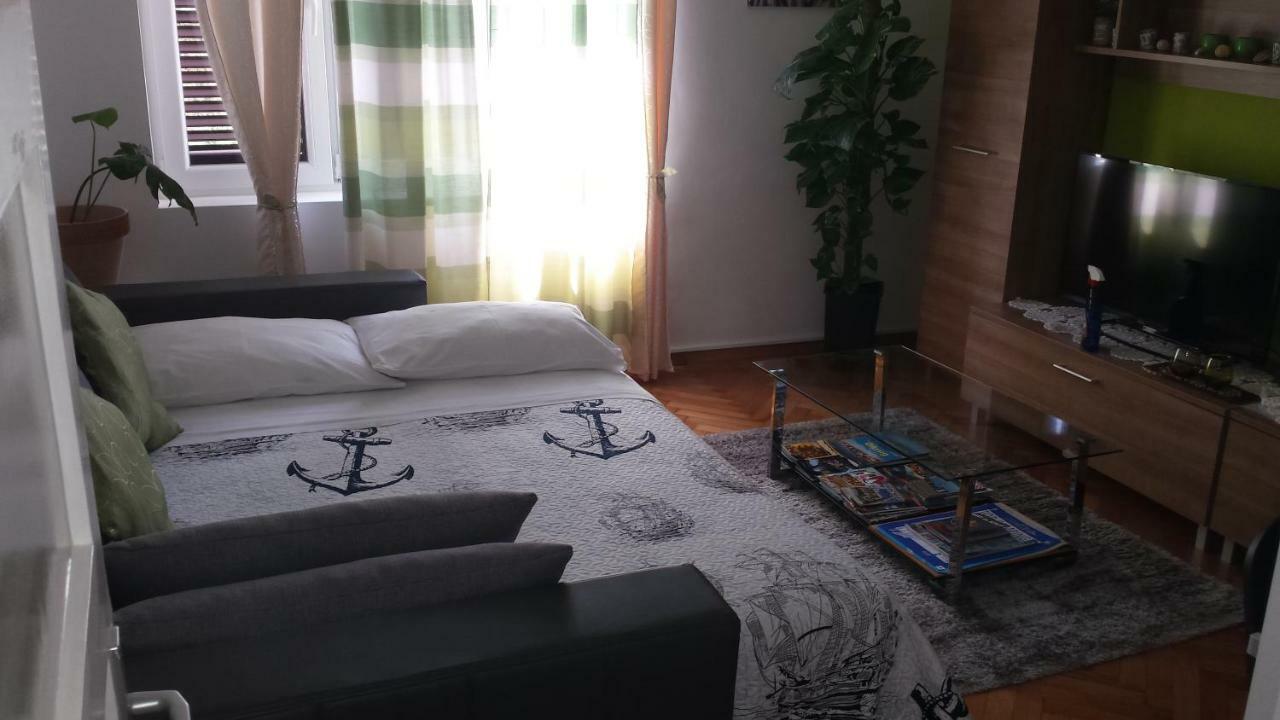 Apartment "Patricia" Сплит Екстериор снимка