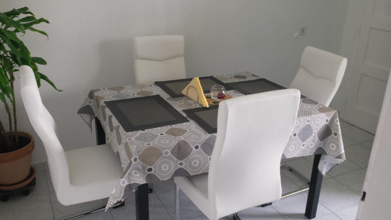 Apartment "Patricia" Сплит Екстериор снимка